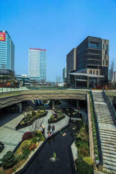 上海北技術(shù)門戶 協(xié)信星光廣場(chǎng)引領(lǐng)市北高新7地塊新發(fā)展